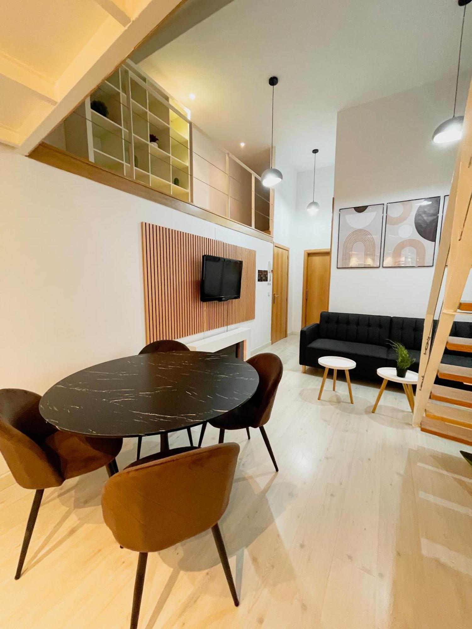 Appartamento Carretas Duplex Interior Madrid Esterno foto