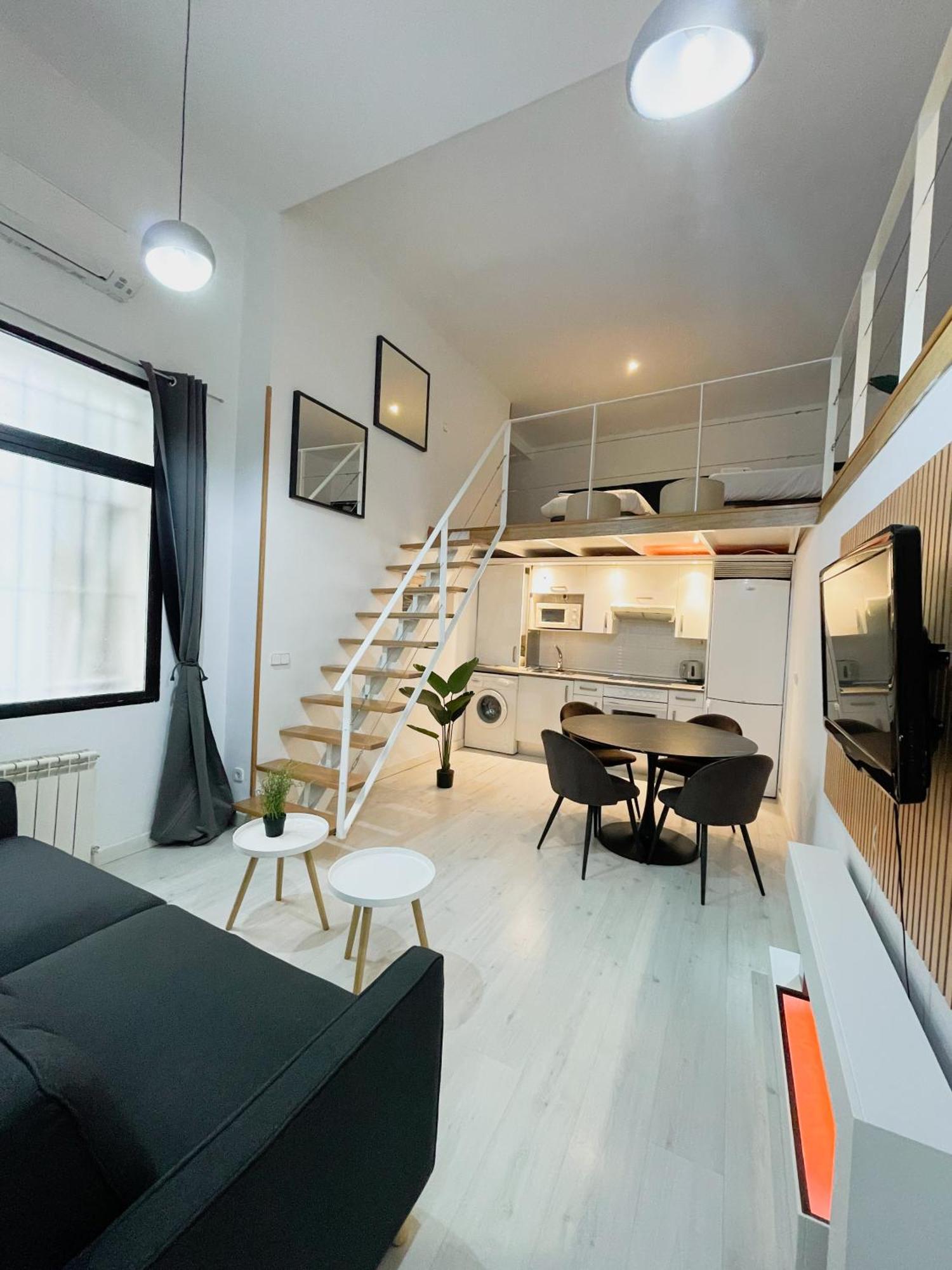 Appartamento Carretas Duplex Interior Madrid Esterno foto